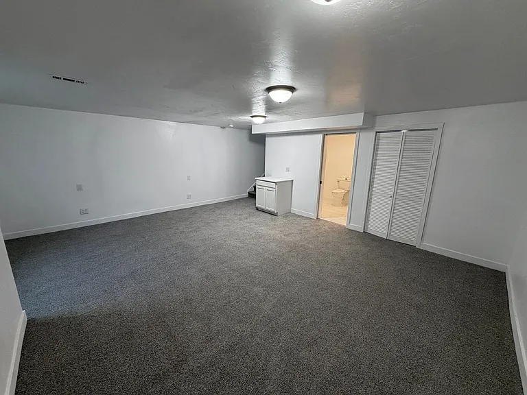 12558 S 1300 W — Photo 32