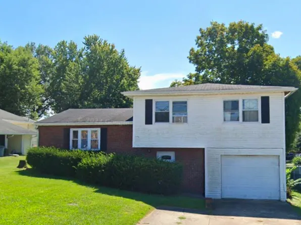 222 Park Ave, South Pt, OH 45680
