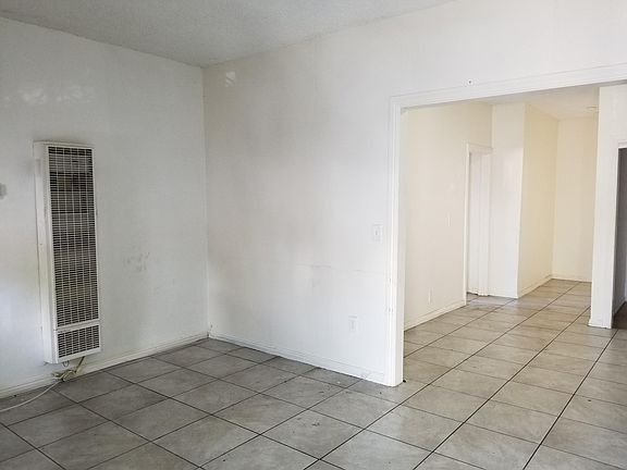 2nd image of 3602 Patio Pl