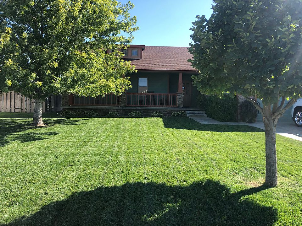 2nd image of 503 Tanglewood Dr
