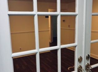 1136 Bay St, Staten Island, NY 10305