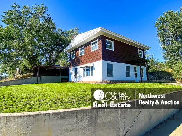 200 Fallon St, Wolf Point, MT 59201