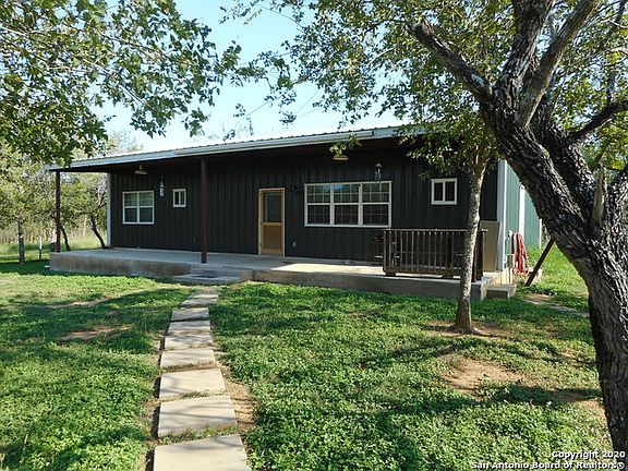 5th image of 992 County Road 306