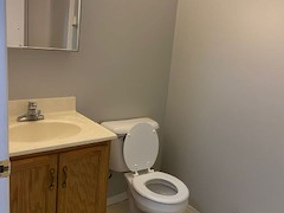 4th image of 1302 Brighton Dr #495
