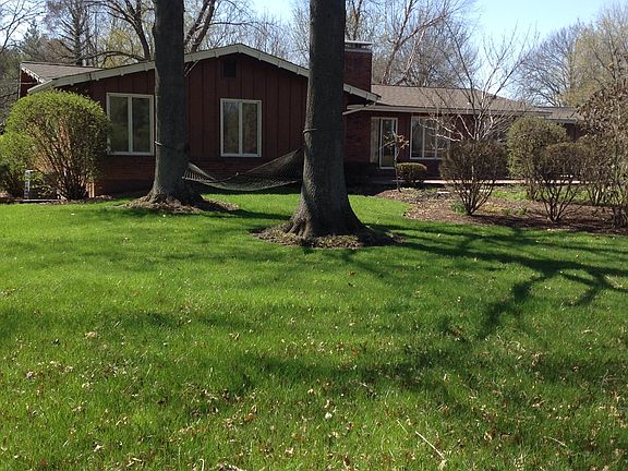 Level lot large oak trees 
