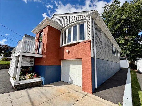 94 Gloucester St, Providence, RI 02908
