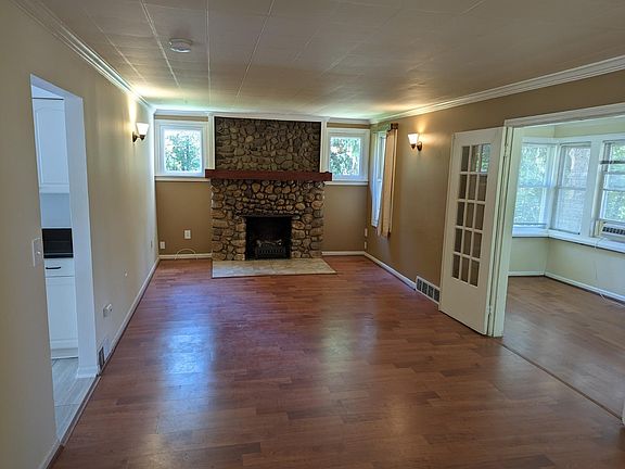 5th image of 3015 Maganser Dr
