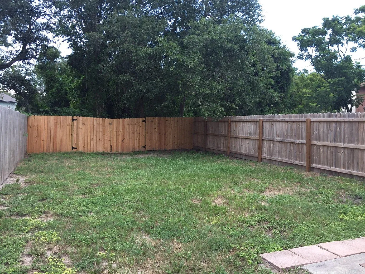 2 bed, 1.5 bath, 1100 sqft, $1,900 — Photo 4