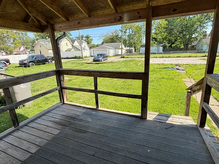 1751 W Morris St — Photo 17
