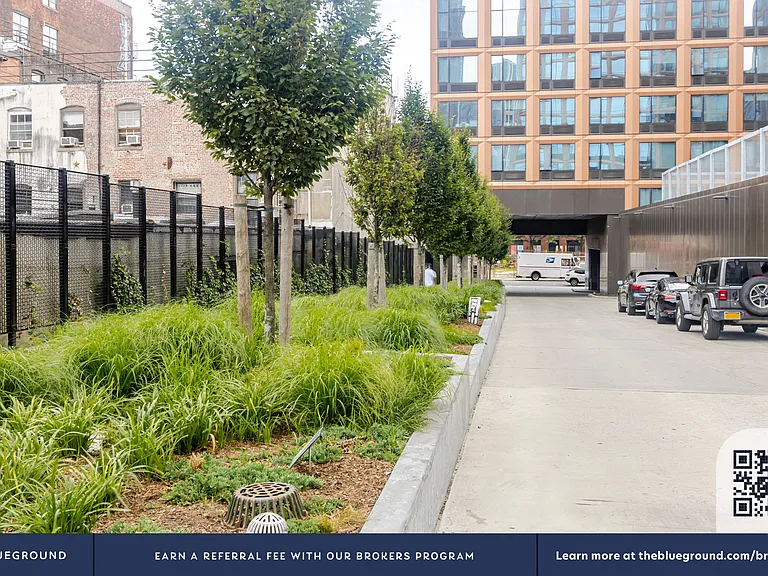 77 Commercial St #443 — Photo 36