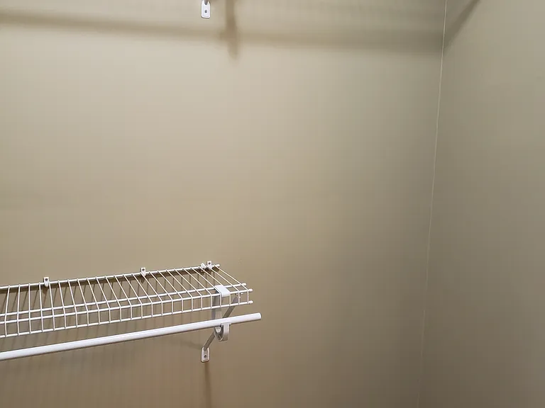510 E 9th St #204 — Photo 10