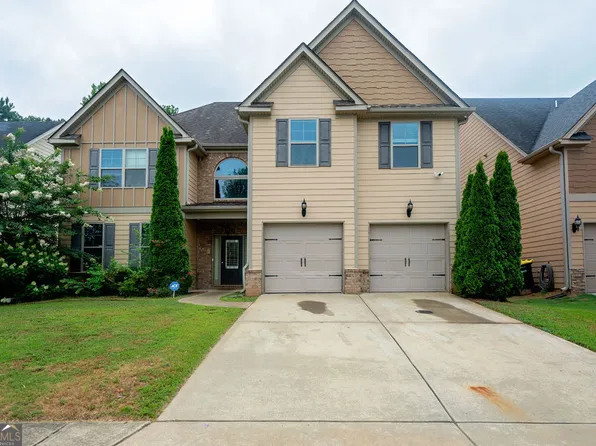 75 Village Park Dr, Newnan, GA 30265