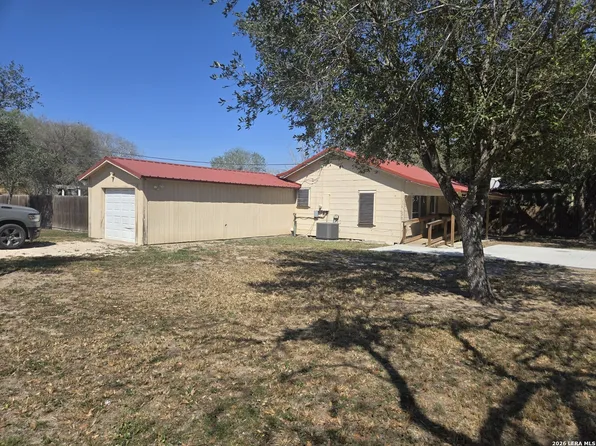407 Starcke, Sandia, TX 78383