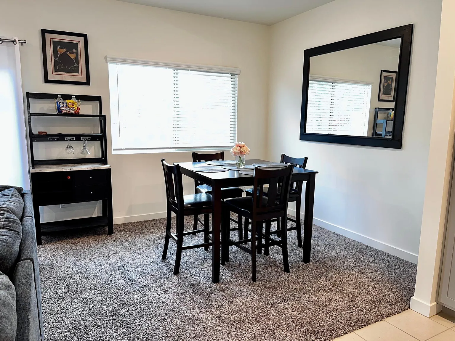 2224 W Harmont Dr — Photo 3