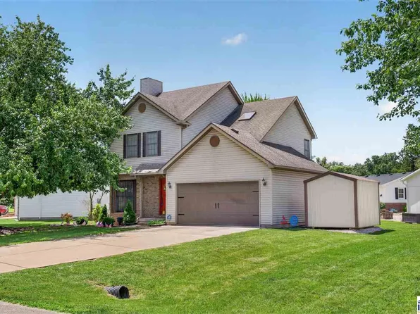 1683 Hulman Waye Ct, Terre Haute, IN 47803