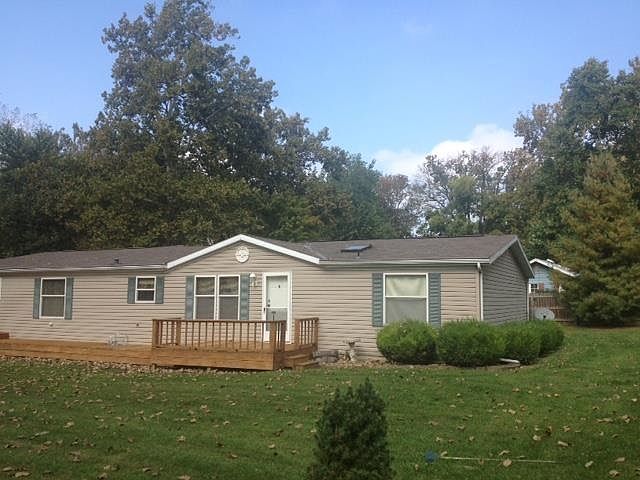 1st image of 411 W Amelia Ave