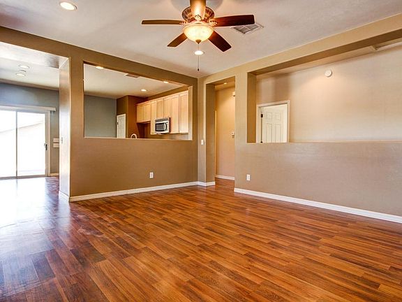 3rd image of 6458 S Sunrise Valley Dr