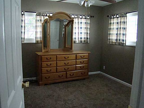 5th image of 3466 Queenswood Blvd
