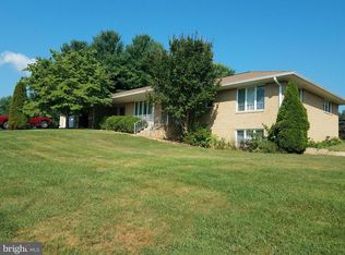 905 Bowling Green Rd, Front Royal, VA 22630