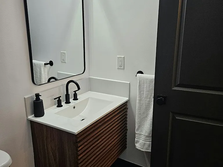 172 River St #104 — Photo 11