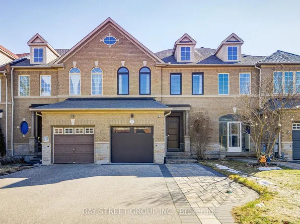 79 Loire Valley Ave S, Vaughan, ON L4J 8V8