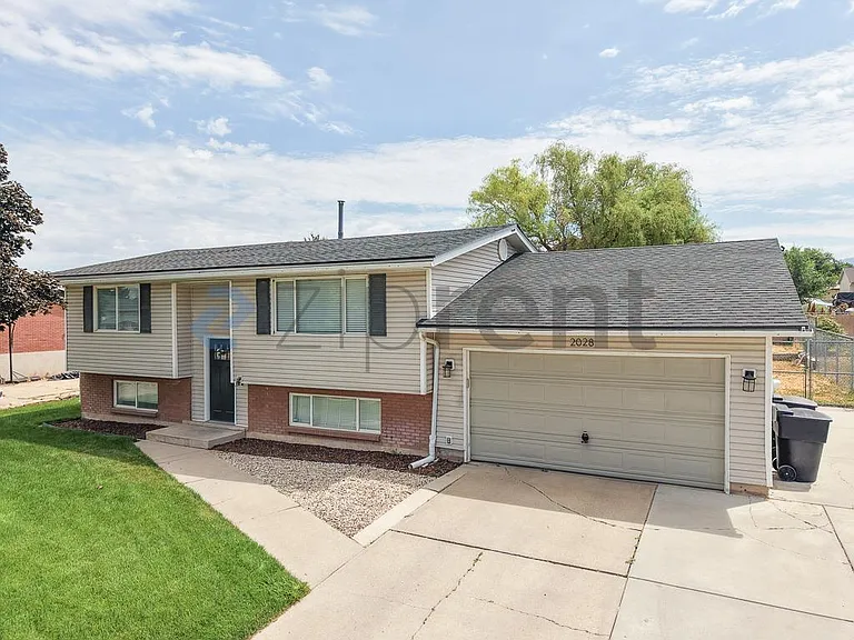 2028 N 630 W #A — Photo 2