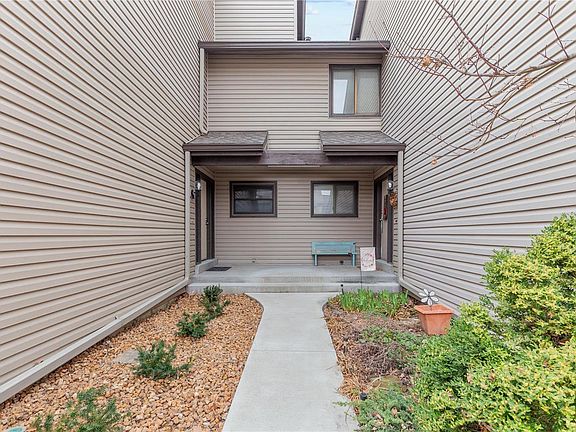3rd image of 1809 Moonstone Dr