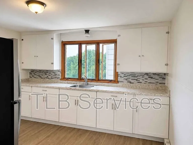 1310 Pittston Ave #3 — Photo 6
