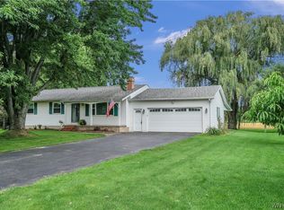 3855 Lockport Rd, Sanborn, NY 14132