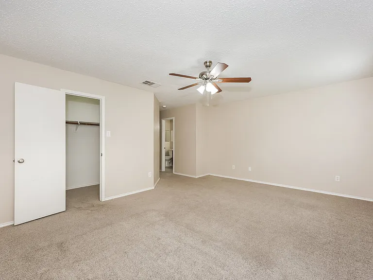 5312 Newcastle Ln — Photo 11