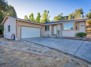 5732 Lillian Dr, Kelseyville, CA 95451