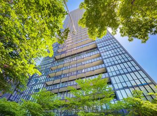 101 Charles St E #2103, Toronto, ON M4Y 0A9