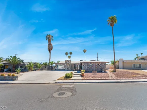 1679 Golden Arrow Dr, Las Vegas, NV 89169
