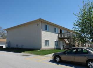 Haley's Court Apartments, Bellevue, NE 68005