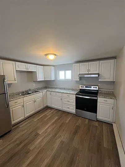 236 Green St #4 — Photo 2