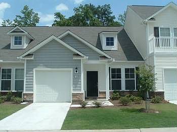2nd image of 149 Freeboard Ln
