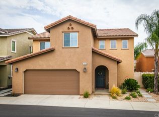 1416 Edelweiss Dr, Beaumont, CA 92223