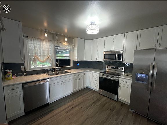 2nd image of 1204 Mass St