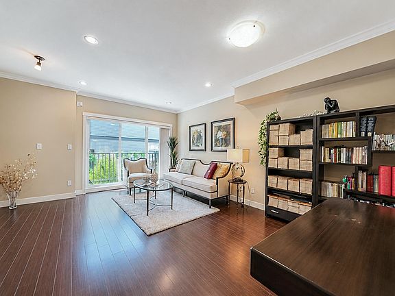2nd image of 7051 Ash St #29