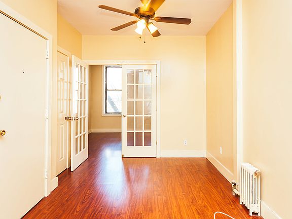 4th image of 200 Irving Ave #2M