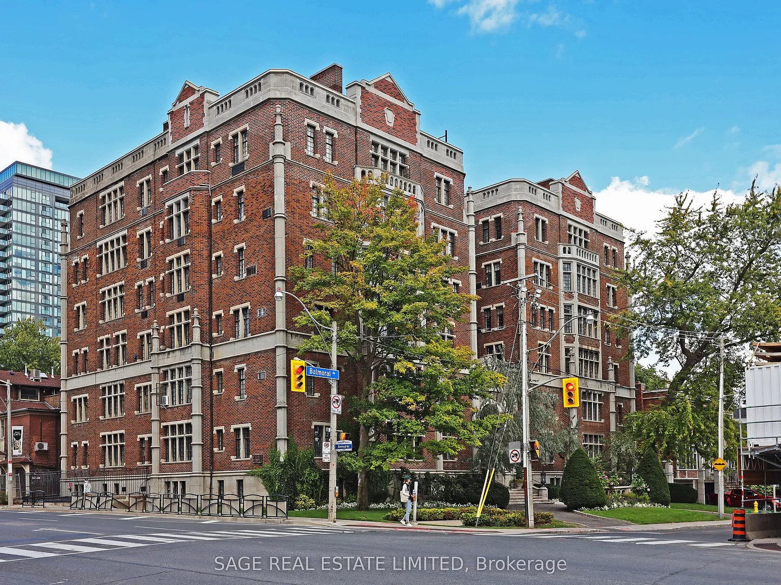 2 bed, $6,300 — Photo 1