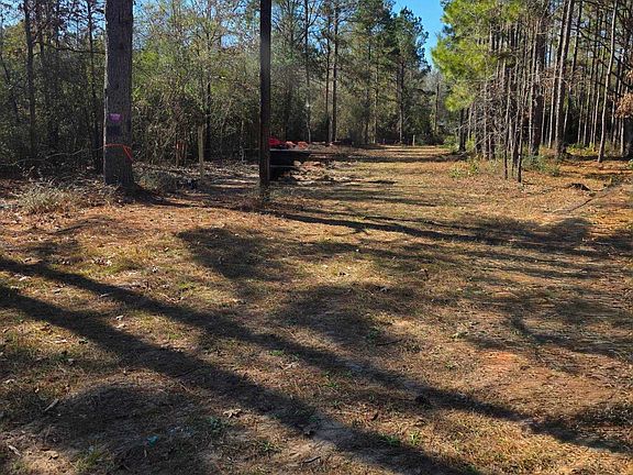 4th image of 140 Private Road 8061