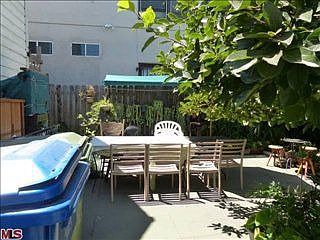 2nd image of 338 N Heliotrope Dr