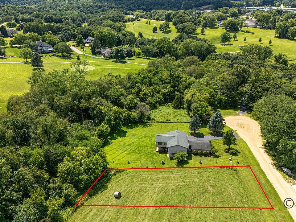 2nd image of 11A19 Bunker Ln