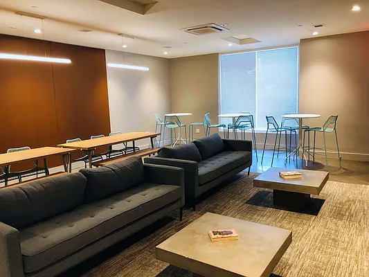 Rented by Compass | media 48