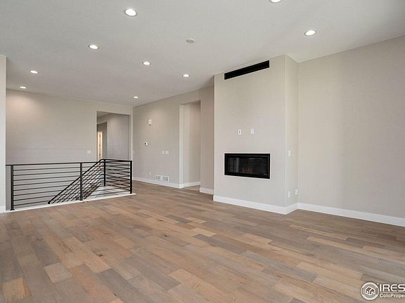 3rd image of 1864 Blossom Grove Dr