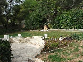 2nd image of 3503 Crowncrest Dr