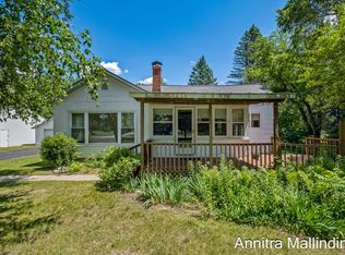 10684 Summit Ave NE, Rockford, MI