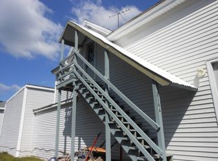 214A Central St, Hudson, NH 03051