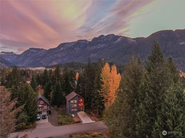 460 Hyak Drive E, Snoqualmie Pass, WA 98068